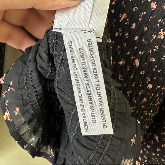 (Re)sourced Georgette Lucie Bubble-Sleeve Smocked Top in Stem Scatter Size Small - Picture 13 of 13